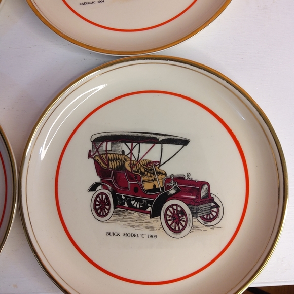 Hyalyn Automobile Plates Set of 4 - Picture 2 of 7